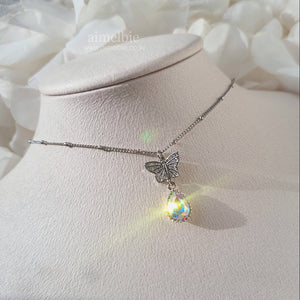 Dreamy Butterfly Semi-Choker Necklace - Rainbow (STAYC Isa, STAYC Seeun, Sejeong Kim, Oh My Girl Jiho Necklace)