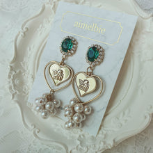 Load image into Gallery viewer, Emerald Baby Angel Earrings