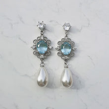 Load image into Gallery viewer, Aqua Jewel Princess Earrings - Simple (ITZY Yeji Earrings)
