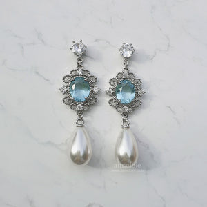 Aqua Jewel Princess Earrings - Simple (ITZY Yeji Earrings)