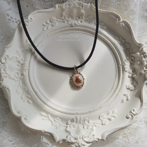 Antique Oval Choker - Teddy Bear