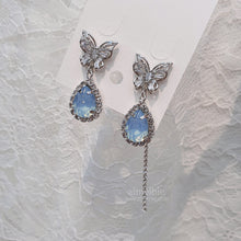 Load image into Gallery viewer, Soft Blue Butterfly Earrings (Girl&#39;s Generation Sunny Earrings)