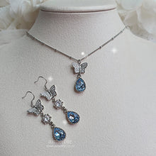 Load image into Gallery viewer, Dreamy Butterfly Semi-Choker Necklace - Light Blue (Oh My Girl Arin, Mamamoo Solar, STAYC Sieun, J Necklace)