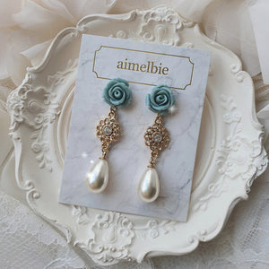 Elegant Mint Rose Earrings (fromis_9 Chaeyoung Earrings)