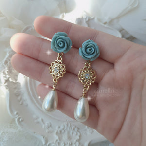 Elegant Mint Rose Earrings (fromis_9 Chaeyoung Earrings)