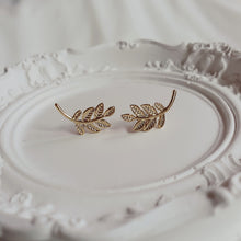 Load image into Gallery viewer, Laurel Leaves Earrings