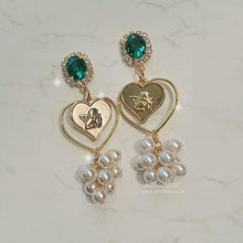 Load image into Gallery viewer, Emerald Baby Angel Earrings