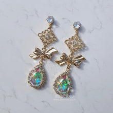 Load image into Gallery viewer, Oriental Princess Earrings - Aurora (Kim Sejeong Earrings)