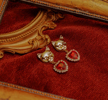 Load image into Gallery viewer, Melbie The Cat Series - Red Heart Earrings (Mamamoo Solar Earrings)