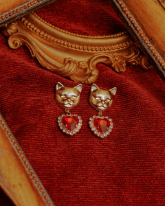 Melbie The Cat Series - Red Heart Earrings (Mamamoo Solar Earrings)