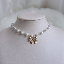 Load image into Gallery viewer, Adorable Ribbon Pearl Choker - Gold ver. (Billlie Sheon Necklace)