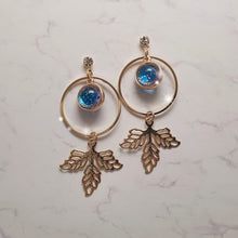 Load image into Gallery viewer, Planet Dreamcatcher Earrings