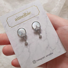 Load image into Gallery viewer, Angelic Mother of Pearl Earrings - Silver