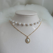 Load image into Gallery viewer, Elegant Layered Pearl Choker Necklace - Gold ver.