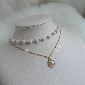 Elegant Layered Pearl Choker Necklace - Gold ver.