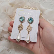 Load image into Gallery viewer, Aquamarine Princess Earrings
