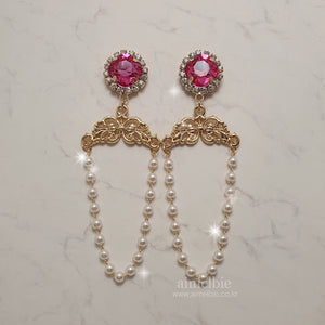 Fuchsia Queen Earrings