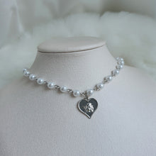 Load image into Gallery viewer, Baby Angel Pearl Choker - Silver ver. (Choi Yena Necklace)