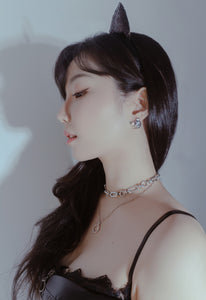 Melbie The Cat Series - Cat Face Earrings (Silver) (Red Velvet Joy, VIVIZ Sinb Earrings)