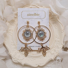 Load image into Gallery viewer, Gray and Gold Dreamcatcher Earrings