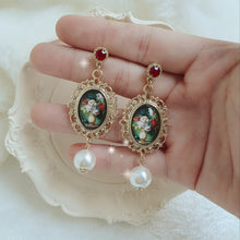 Load image into Gallery viewer, Classic Flowers Oil Painting Earrings