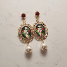 Load image into Gallery viewer, Classic Flowers Oil Painting Earrings