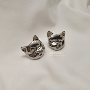 Melbie The Cat Series - Cat Face Earrings (Silver) (Red Velvet Joy, VIVIZ Sinb Earrings)