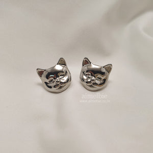 Melbie The Cat Series - Cat Face Earrings (Silver) (Red Velvet Joy, VIVIZ Sinb Earrings)