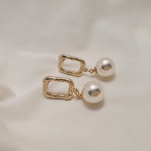 Judy Earrings - Gold (VIVIZ Sinb, Kep1er Xiaoting Earrings)