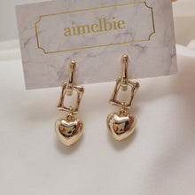 Load image into Gallery viewer, Urban Golden Heart Earrings