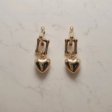 Load image into Gallery viewer, Urban Golden Heart Earrings