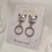 Load image into Gallery viewer, Melbie The Cat Series - Antique Cat Knobs Earrings (Silver ver.)