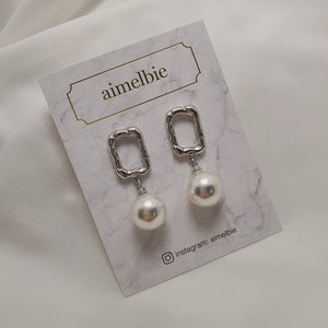 Judy Earrings - Silver (Cherry Bullet Jiwon Earrings)