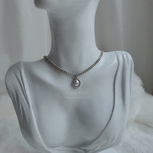 Load image into Gallery viewer, Elizabeth Choker Necklace - Silver ver.