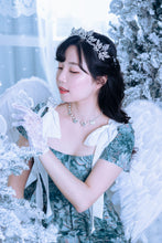 Load image into Gallery viewer, Butterfly Waltz Choker Necklace (Redvelet Joy, VIVIZ Eunha, VIVIZ Sinb Necklace)