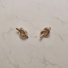 Load image into Gallery viewer, Daily Knot Earrings - Gold