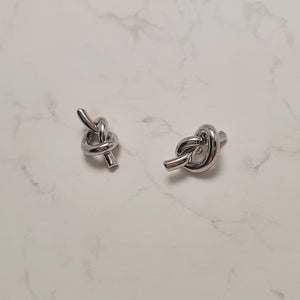 Daily Knot Earrings - Silver