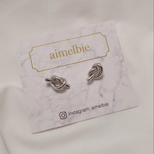 Load image into Gallery viewer, Daily Knot Earrings - Silver