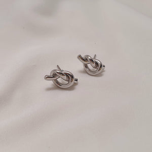 Daily Knot Earrings - Silver