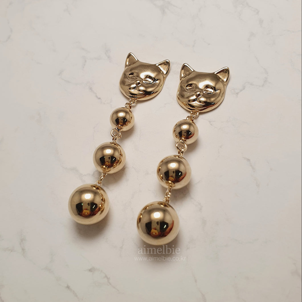 Melbie The Cat Series - Modern Gold Ball Earrings