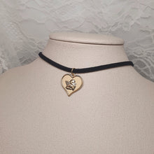 Load image into Gallery viewer, Baby Angel Heart Choker - Gold ver (Kep1er Xiaoting, Dreamcatcher Dami Necklace)