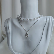 Load image into Gallery viewer, Elegant Layered Pearl Choker Necklace - Silver ver.