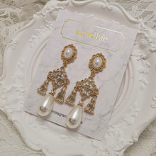 Load image into Gallery viewer, Rococo Chandelier Earrings - Gold