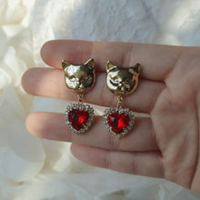Load image into Gallery viewer, Melbie The Cat Series - Red Heart Earrings (Mamamoo Solar Earrings)