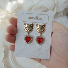 Load image into Gallery viewer, Melbie The Cat Series - Red Heart Earrings (Mamamoo Solar Earrings)