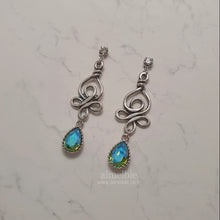 Load image into Gallery viewer, Blue Green Fantasia Earrings
