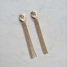 Load image into Gallery viewer, Gold Shower Earrings