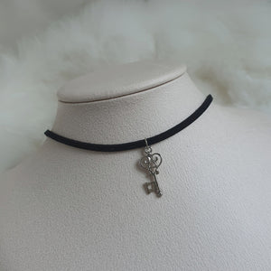 Silver Heart Key Choker