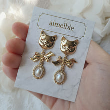 Load image into Gallery viewer, Melbie The Cat Series - Sweet Kitty Earrings