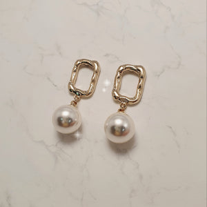 Judy Earrings - Gold (VIVIZ Sinb, Kep1er Xiaoting Earrings)